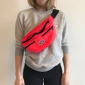 Cool vintage fanny pack